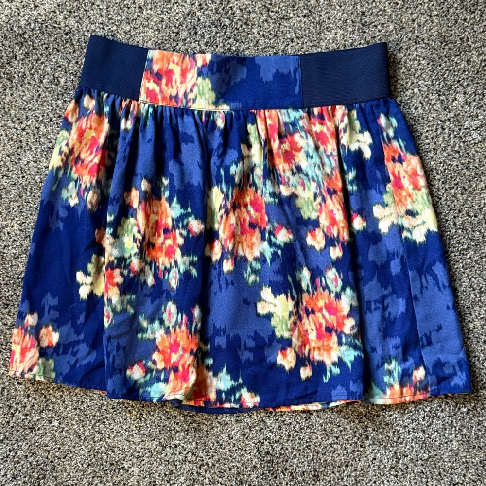 🌻3 for $15🌻 Joe B Juniors Printed Shirt